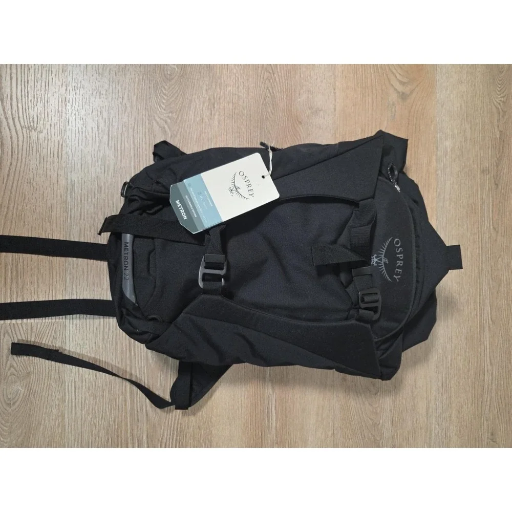 Osprey Metron 22 Bike Commuter Backpack 22L Black Laptop Bag New With Tags